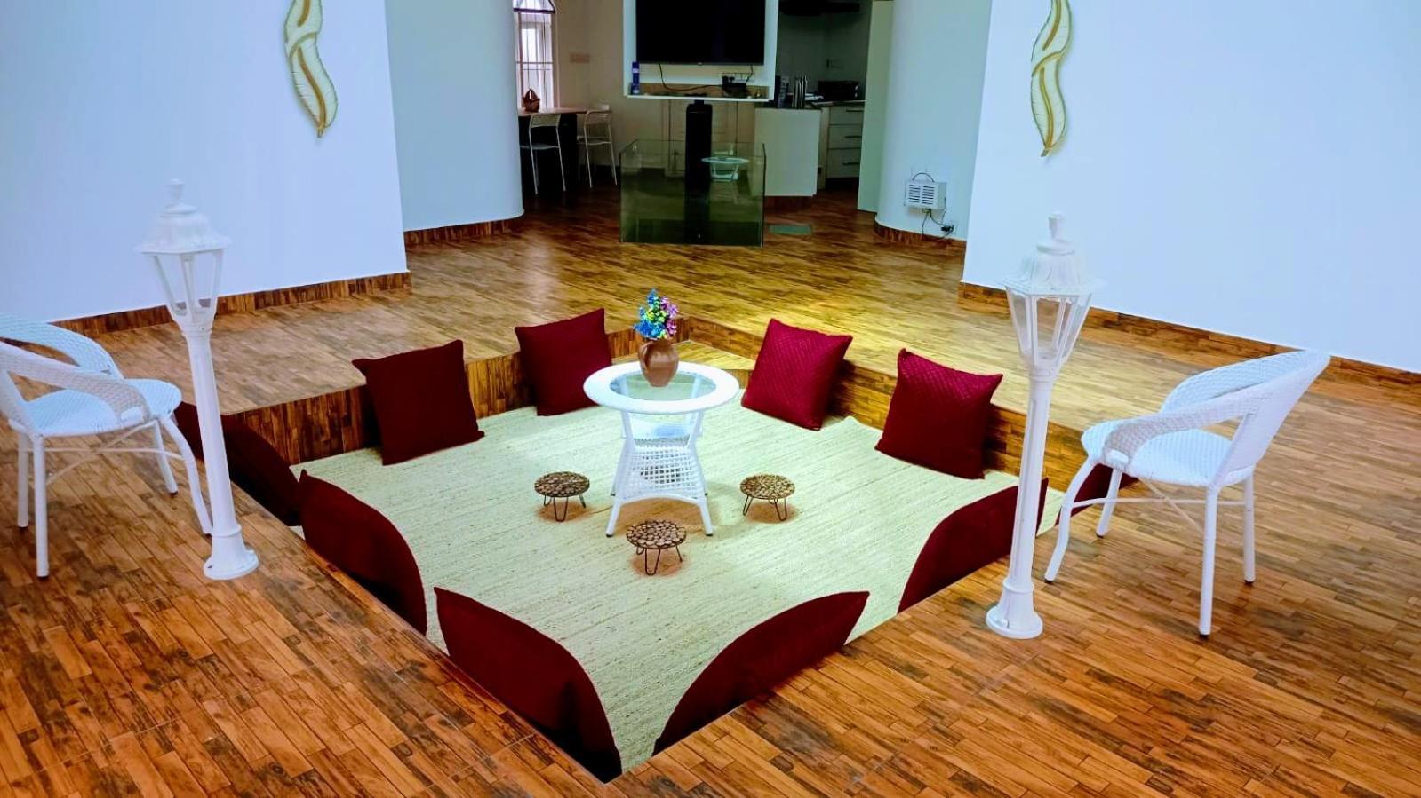 Caveman Guest House Puducherry Zewnętrze zdjęcie